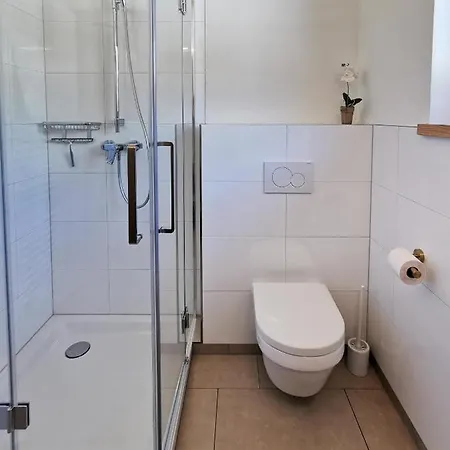 Naturhaus Netzer شرنز